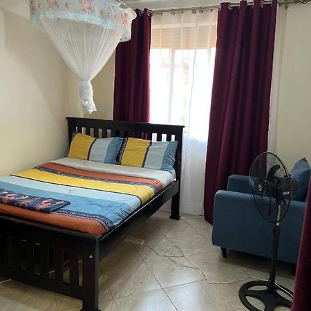 Lark Suites -Bukoto Kampala Eksteriør bilde