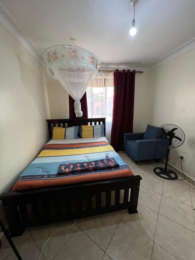 Lark Suites -Bukoto Kampala Eksteriør bilde